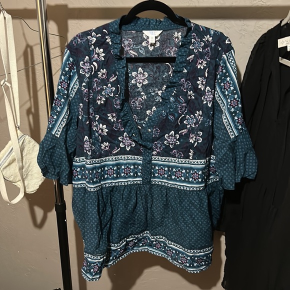 Time and Tru Blouse - Picture 4 of 4